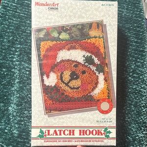 Caron WonderArt Christmas Bear Latch Hook Kit